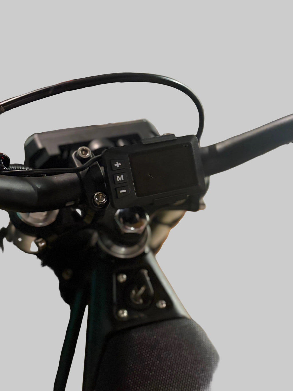 Yozma IN10 middle mount for screen (2-3 WEEK DELAY!)