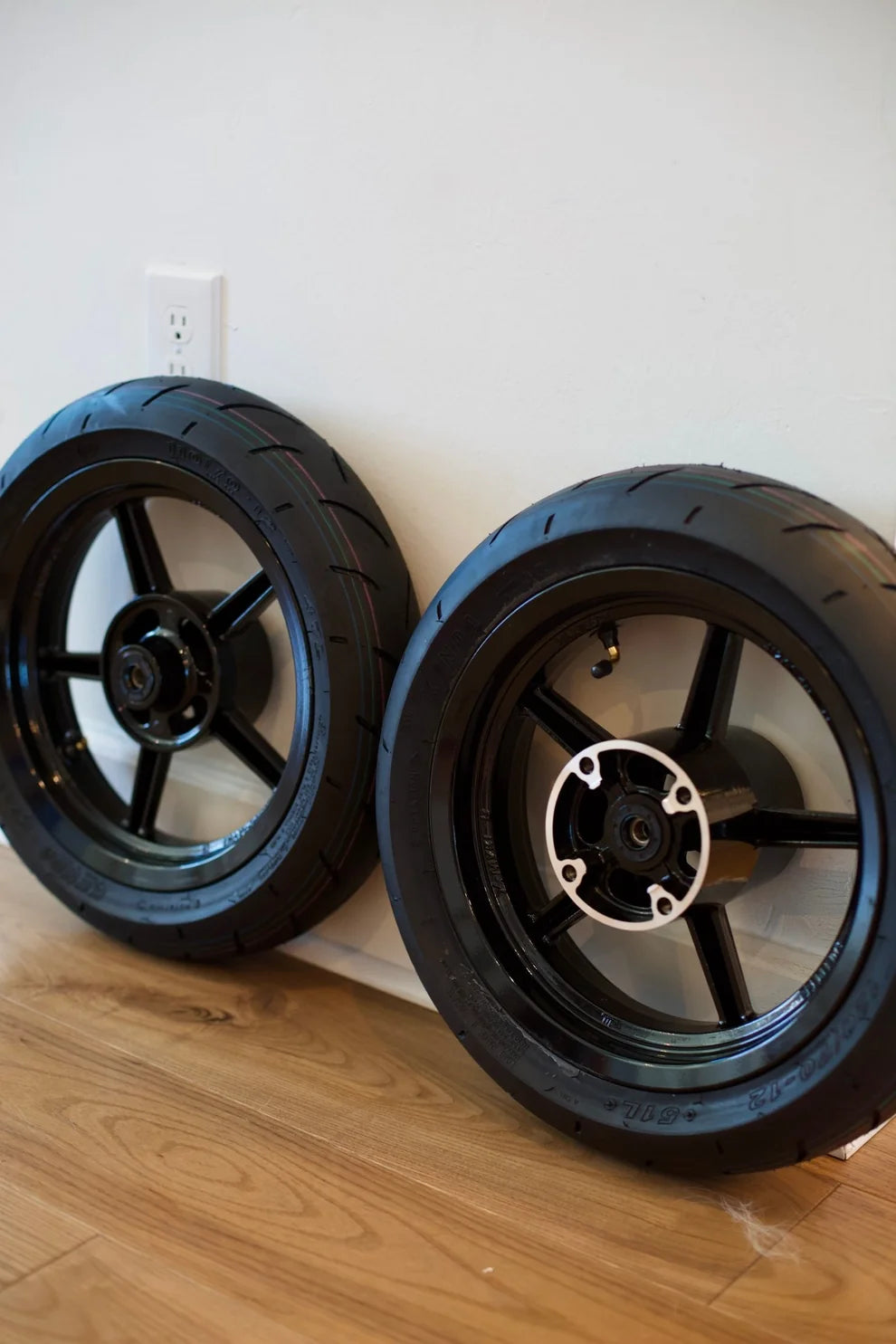 12in kenda curve supermoto wheelset